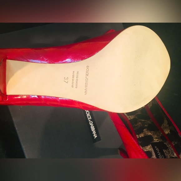 Dolce y Gabanna pumps - Picture 4 of 4